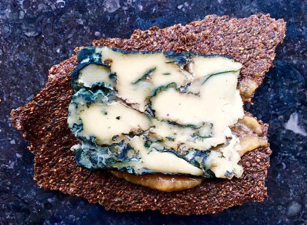 Food Lab at SHO: vegan gastronomy in a cold climate | ripened hazelnut blue cheese on plantain seed cracker with rose-pear gel